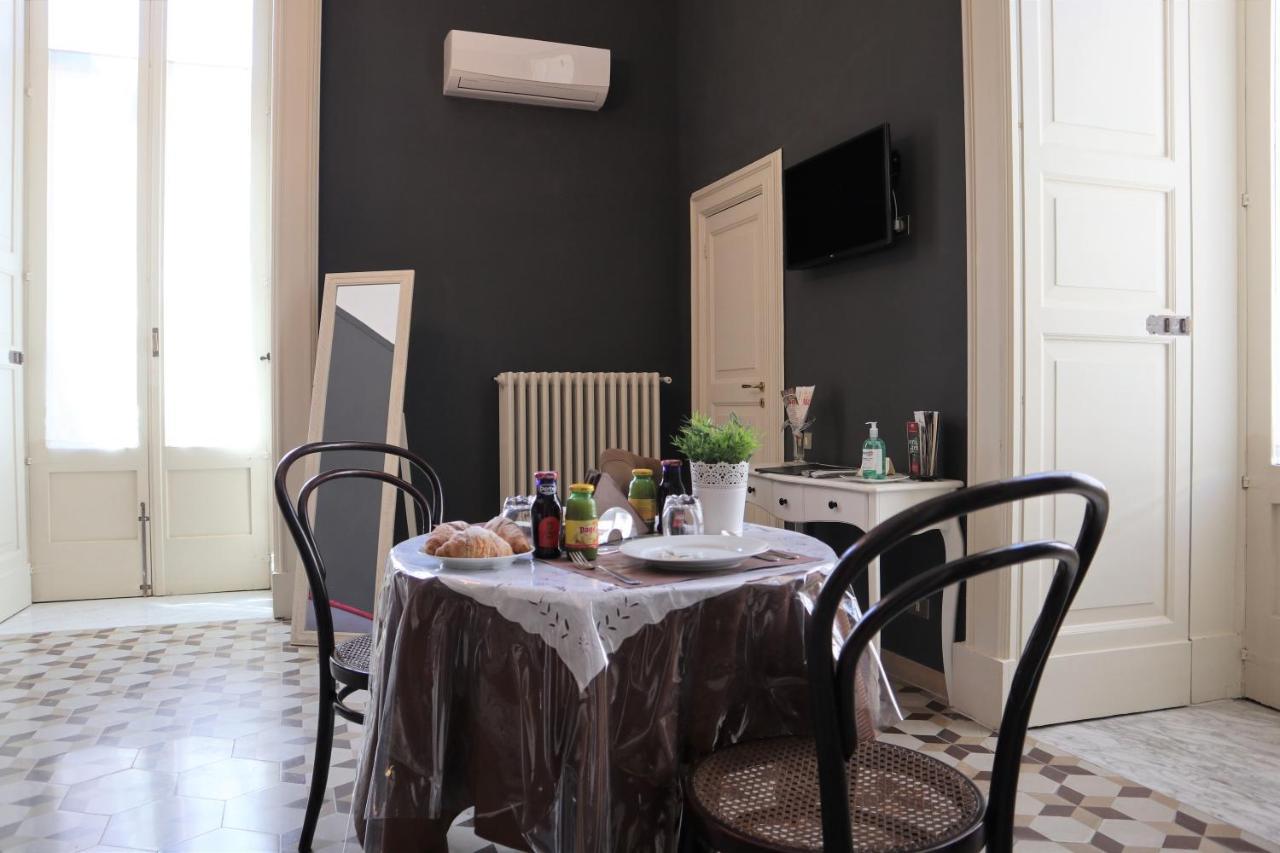 Chez Moi Charme B&B Lecce Dış mekan fotoğraf